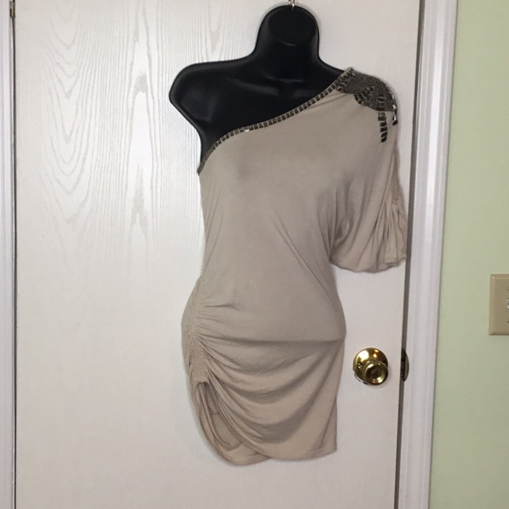 BEBE one shoulder top